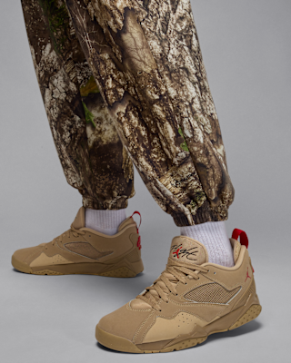 M+J+BRK+FLC+PANT+RLT.png